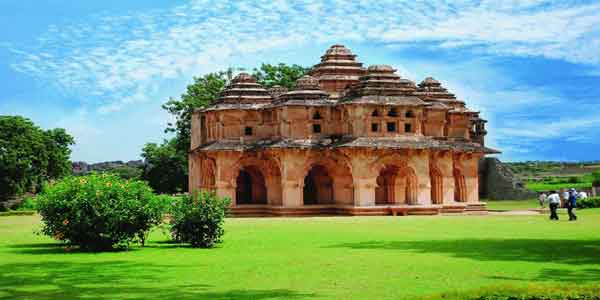 Karnataka Vacation Tour Package India